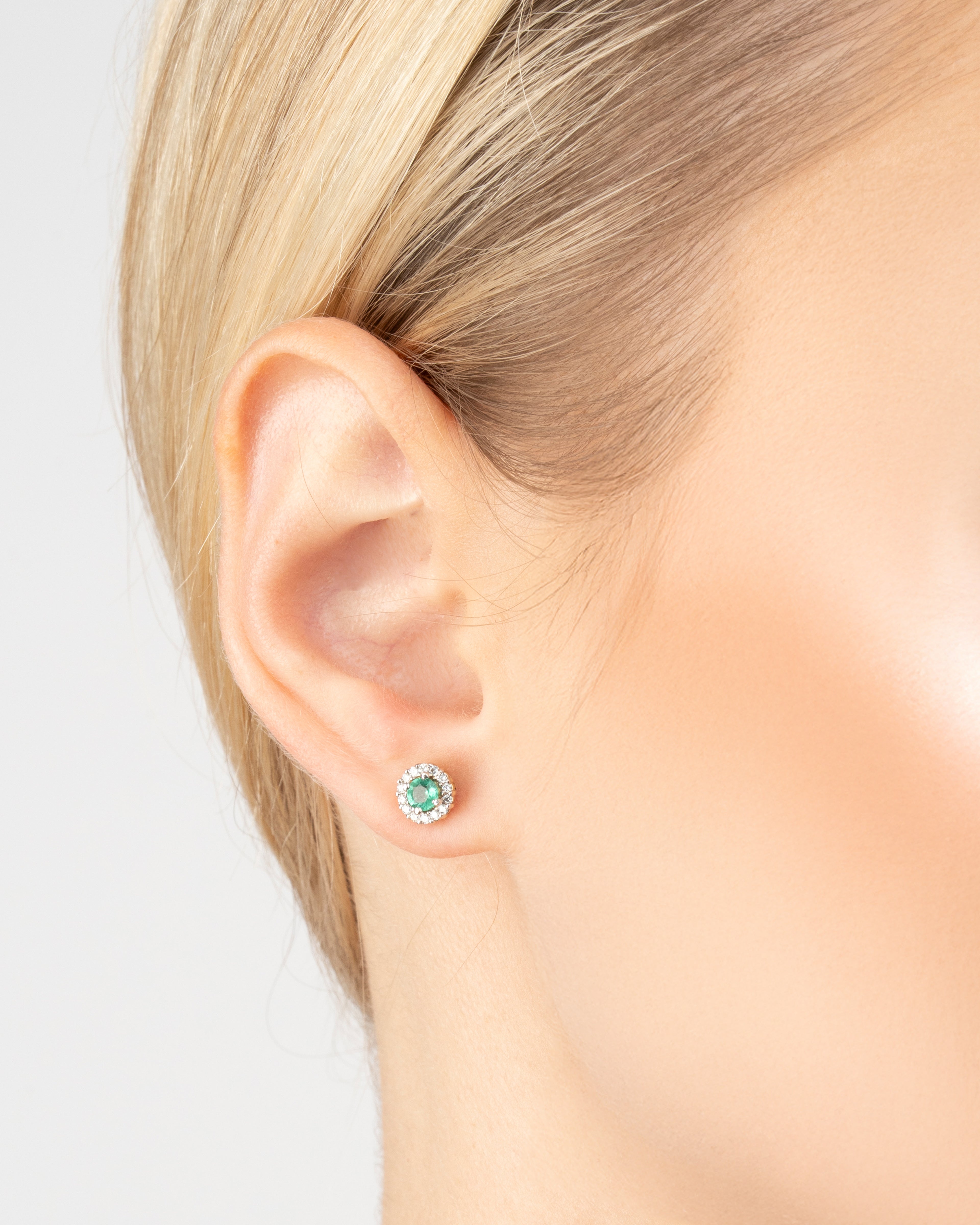 Náušnice Emerald Halo Studs , 14K zlato
