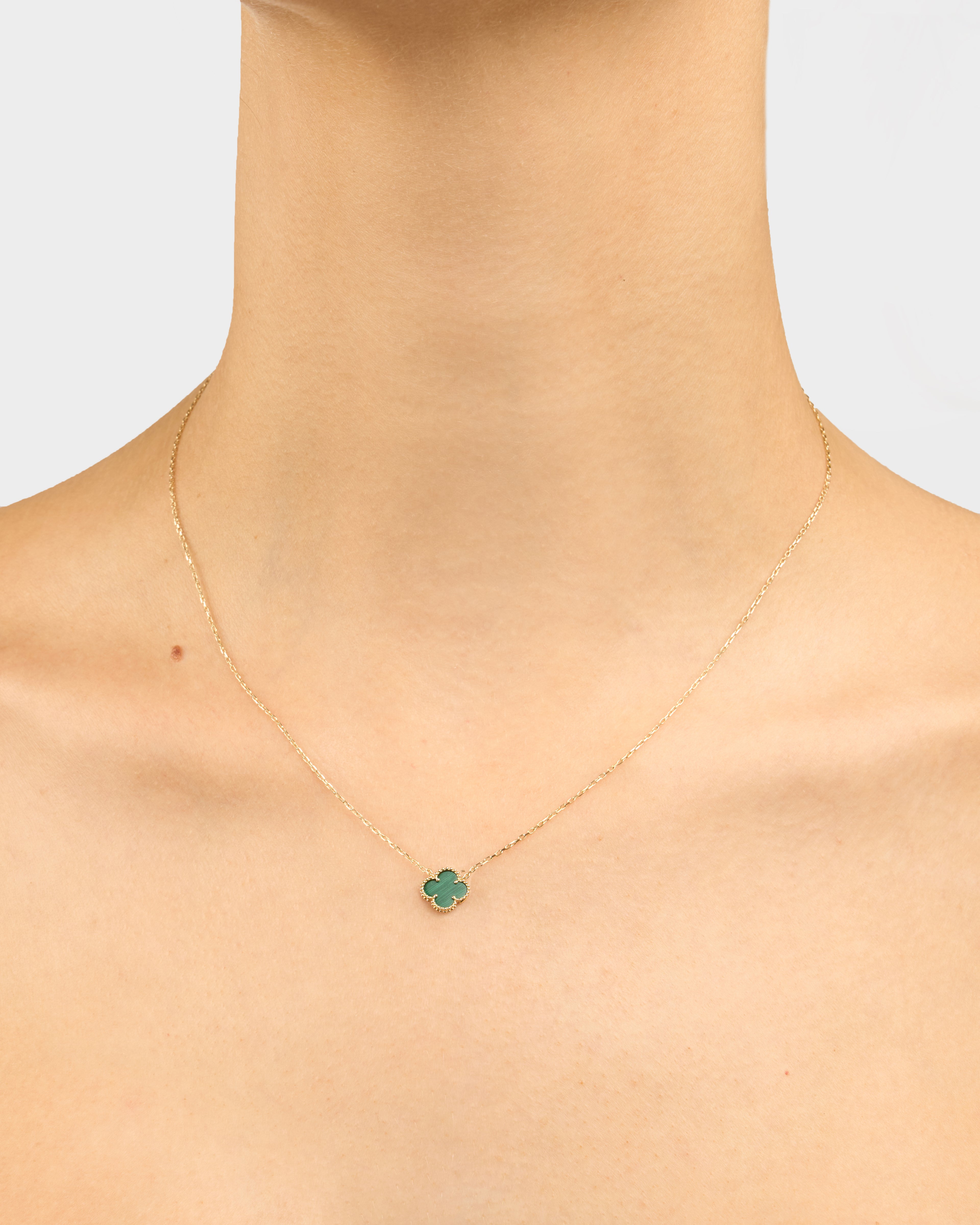 Náhrdelník Aurora Clover zelený stredný , 14K zlato