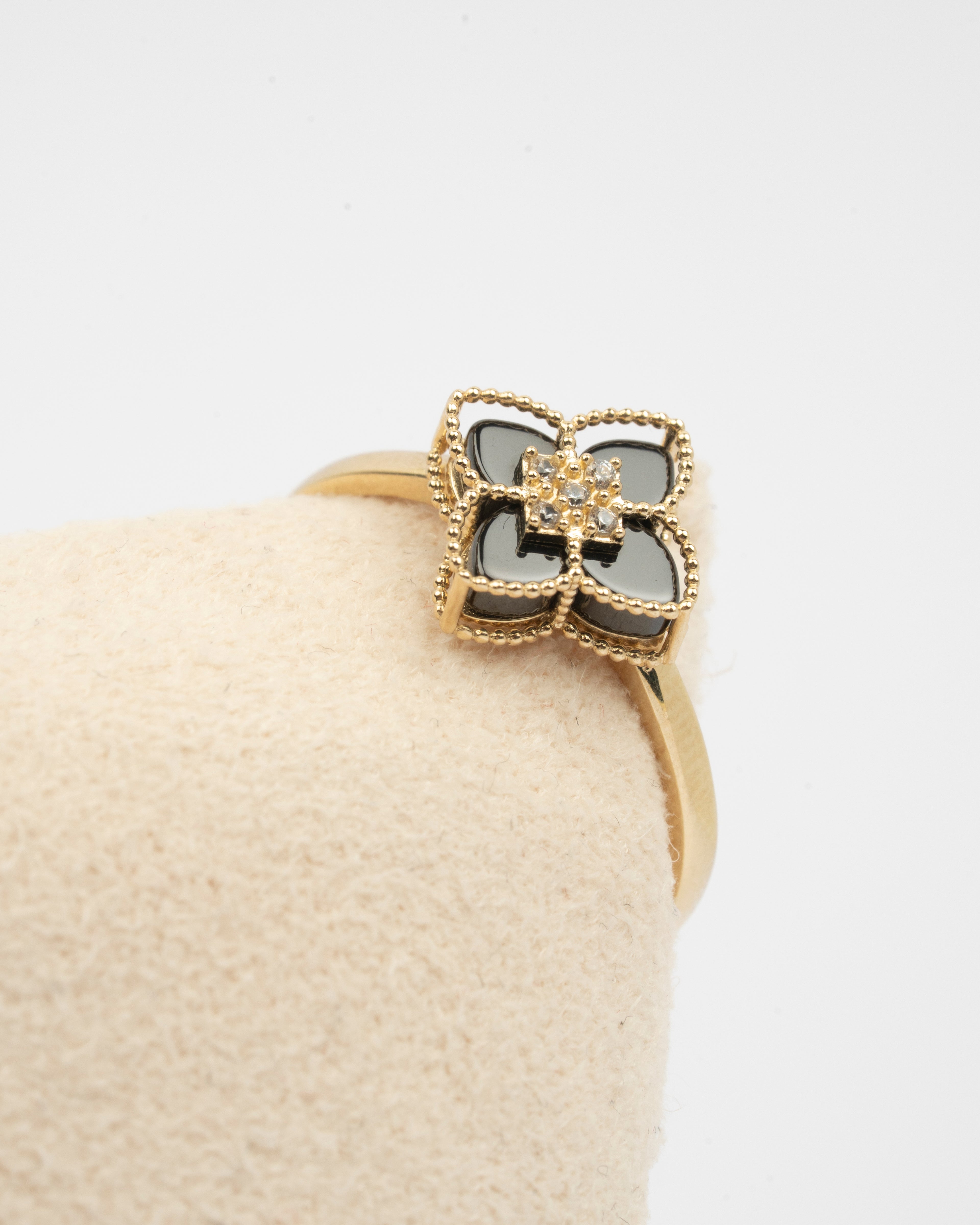 Prsteň Noir Fiora, 14K zlato