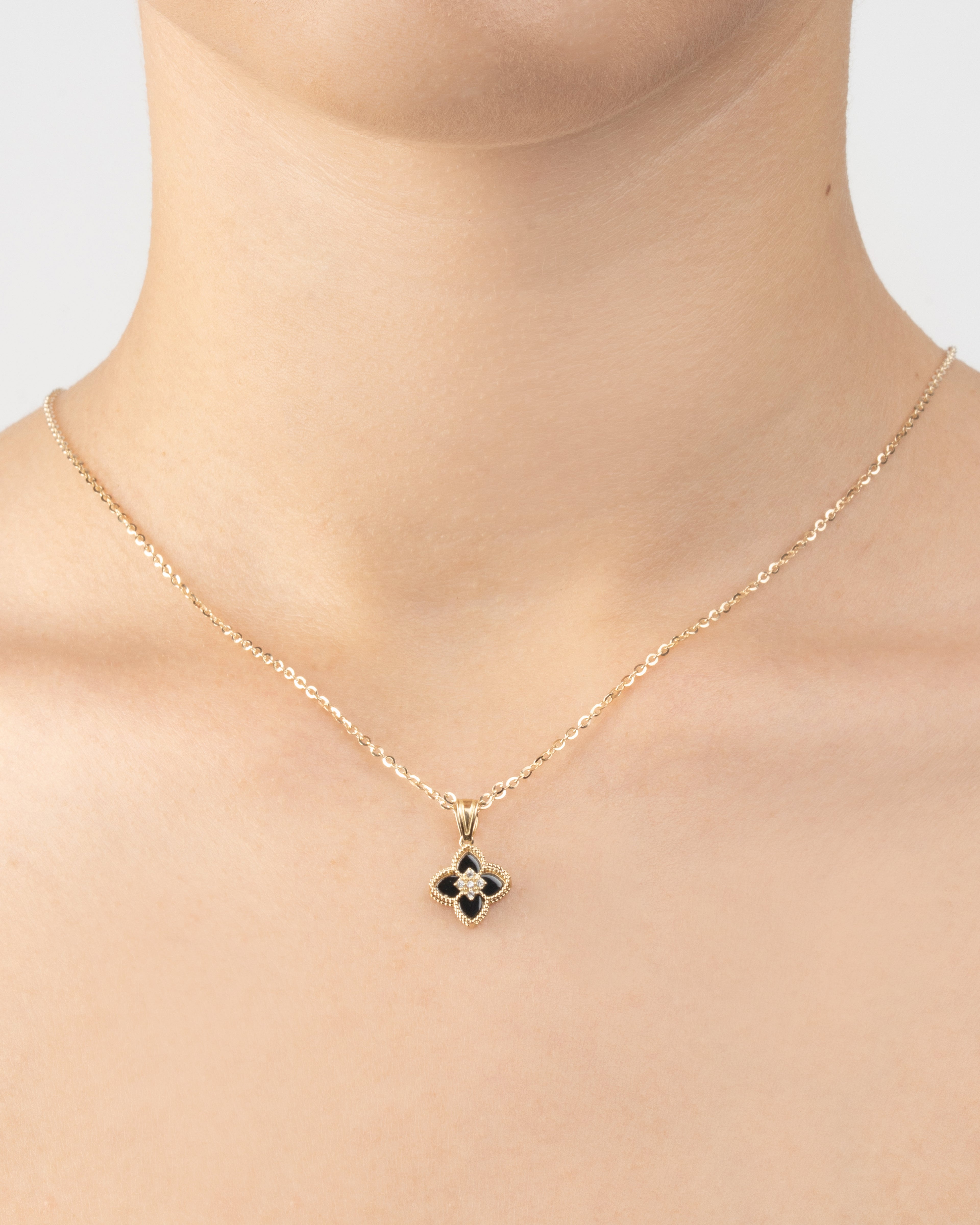 Prívesok Noir Fiora, 14K zlato