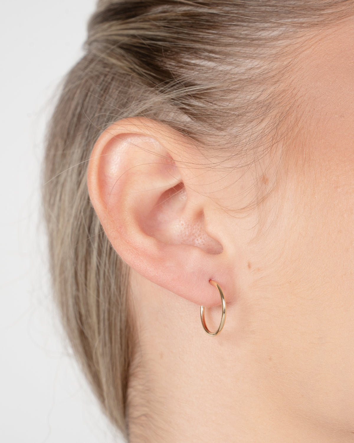 Náušnice Classic Hoop 1,5 cm, 14K zlato