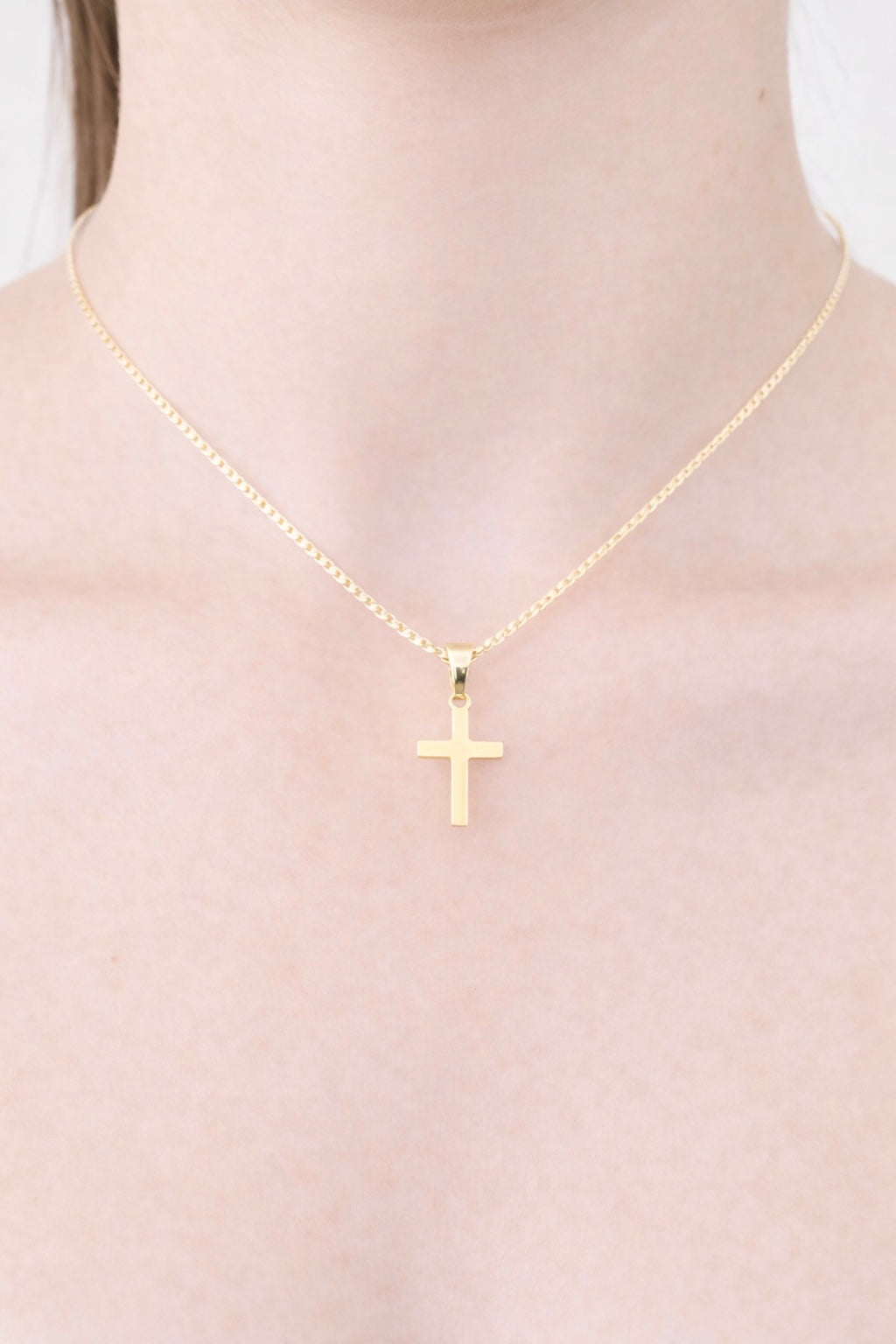 Prívesok Classique Cross, 14K zlato