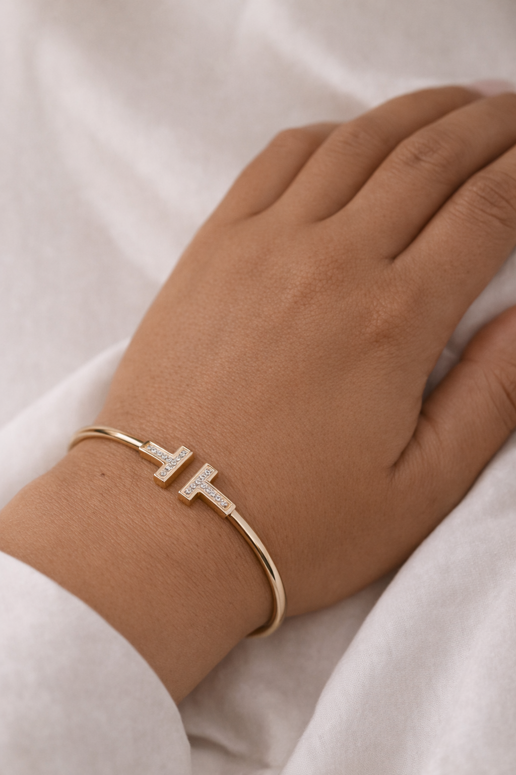 Pevný náramok Auriel Tessera, 14K zlato