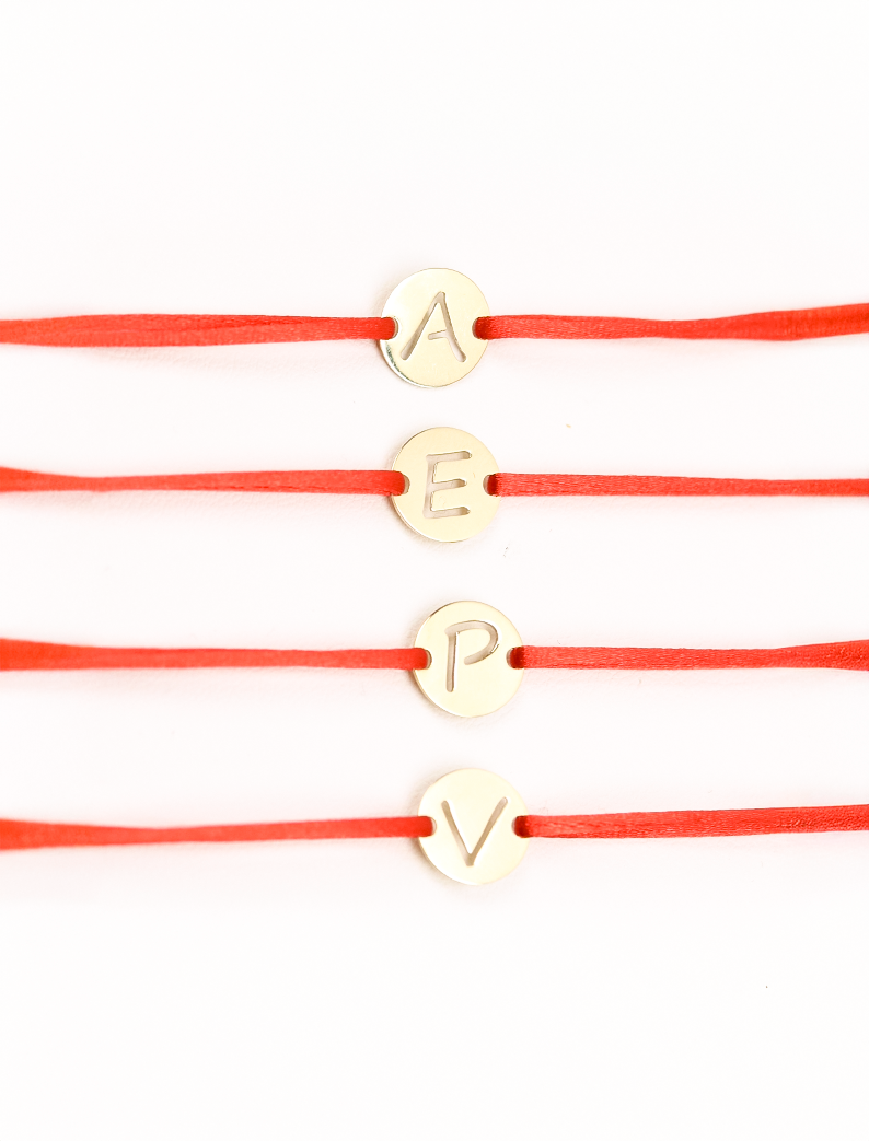 Atelier Cut-Out Letter Bracelet, 14K zlato