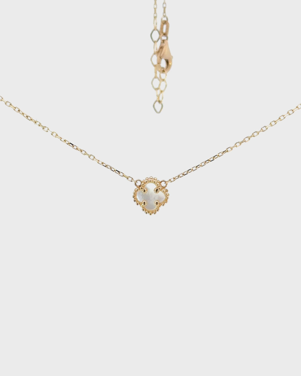 Náhrdelník Aurora Clover biely mini , 14K zlato