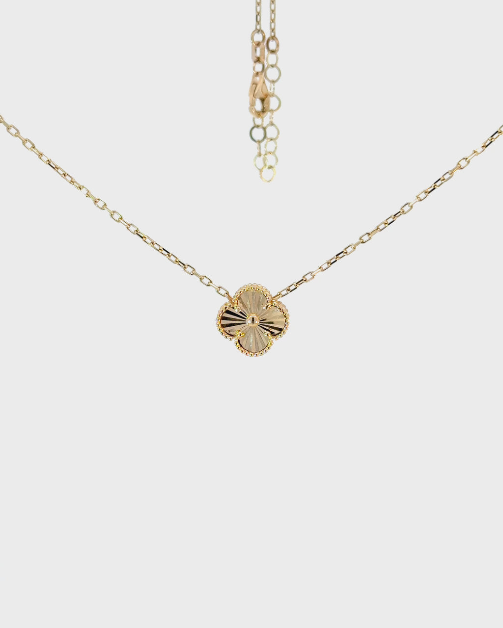 Náhrdelník Aurora Clover celozlatý brúsený stredný , 14K zlato