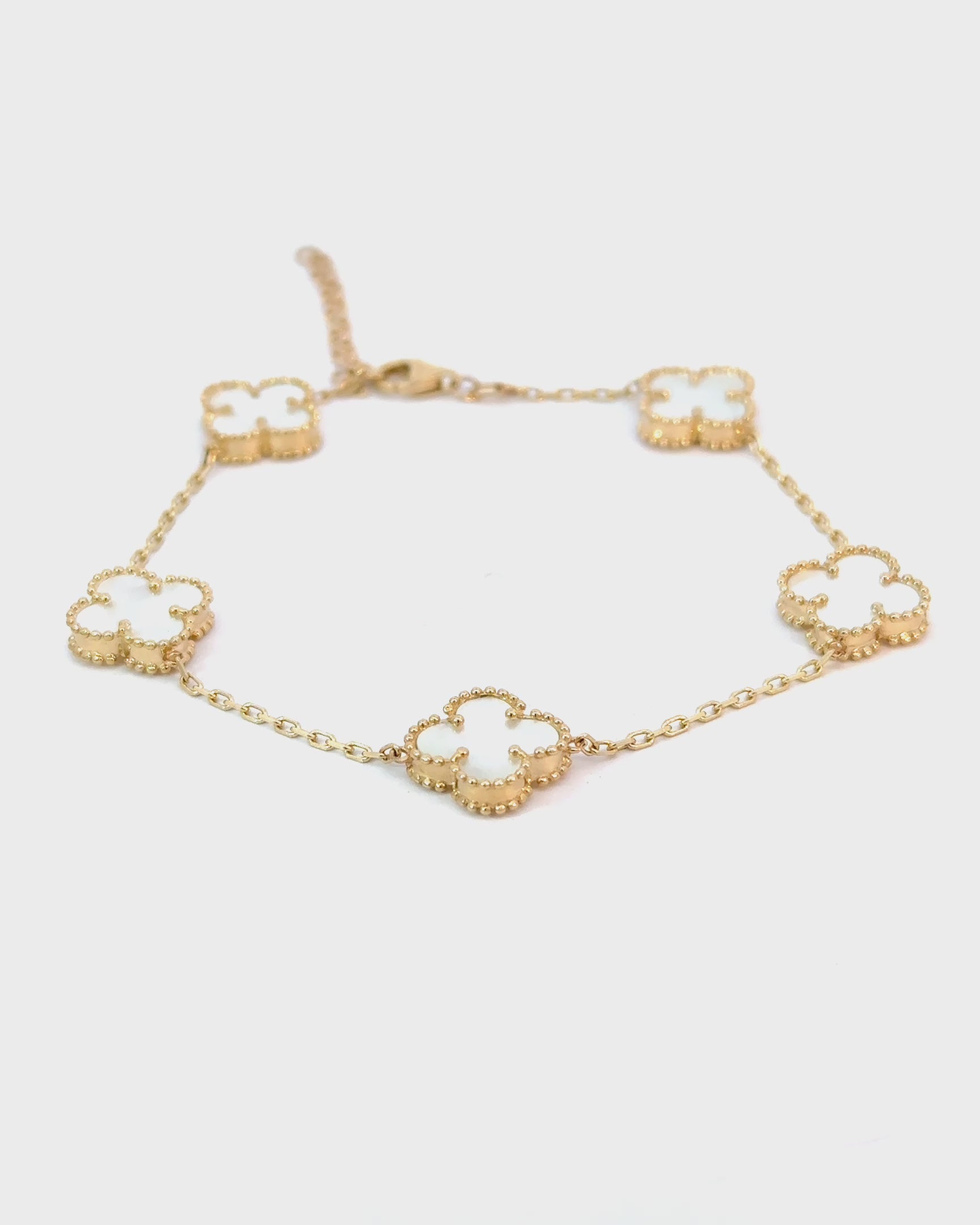 Náramok Aurora Clover biely 5ks stredný štvorlístok , 14K zlato