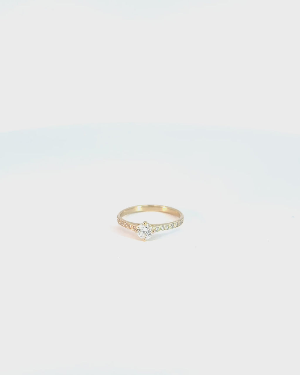 Prsteň Eternal Bloom , 14K zlato