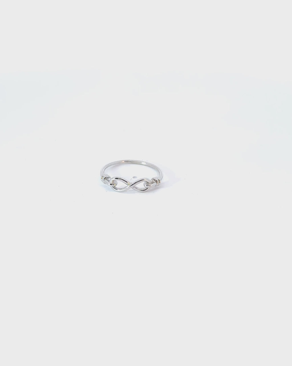 Prsteň Eterna, 14K biele zlato