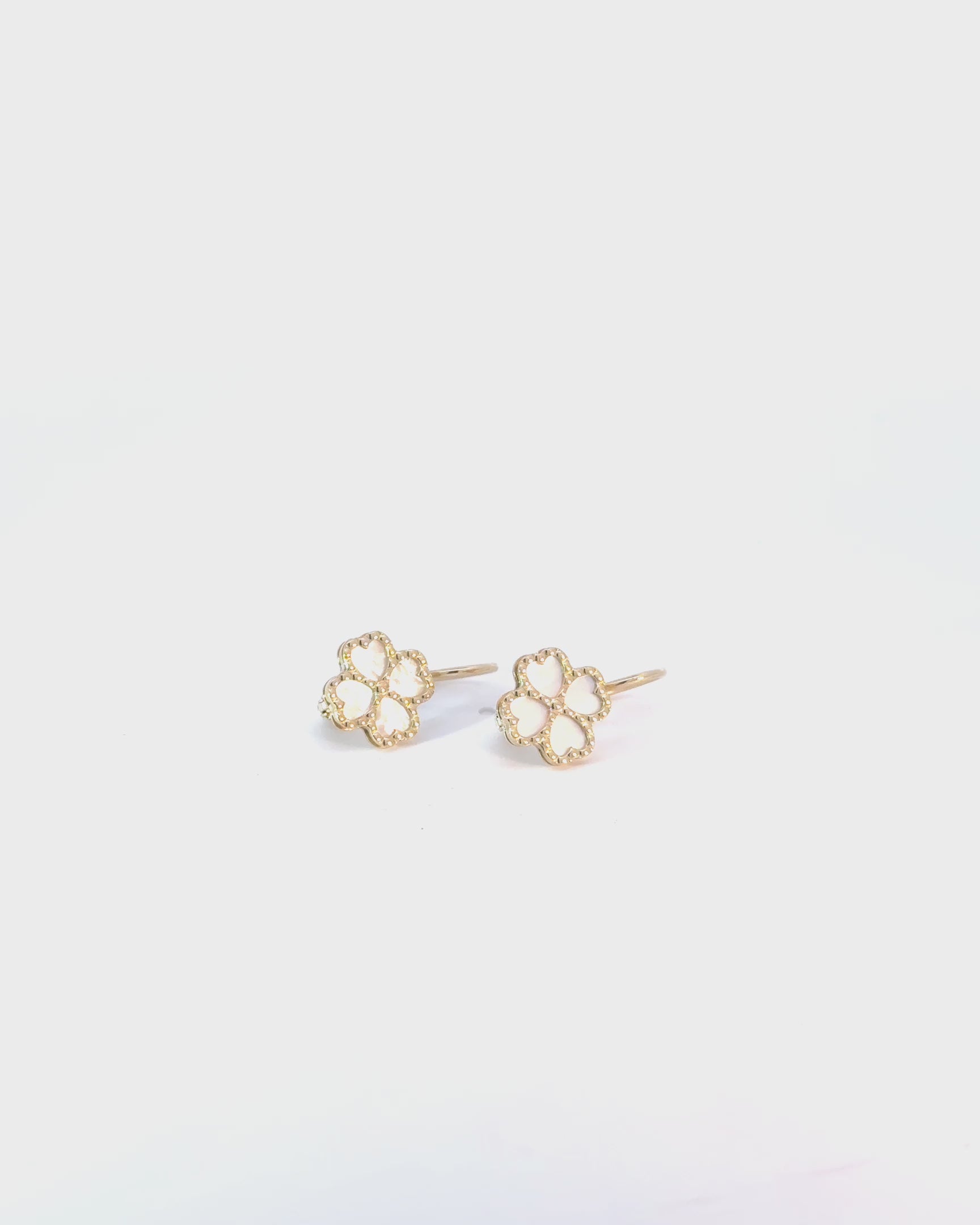 Náušnice na klasický patent Flora perla , 14K zlato